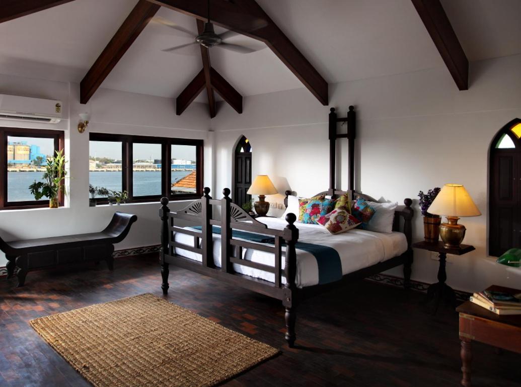 Bloom Boutique Waterfront Fort Kochi Exterior foto